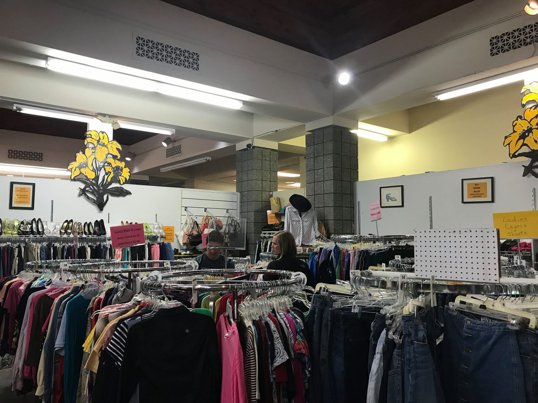Lilys Cloak Thrift Store Bargain Shopping Gwinnett County